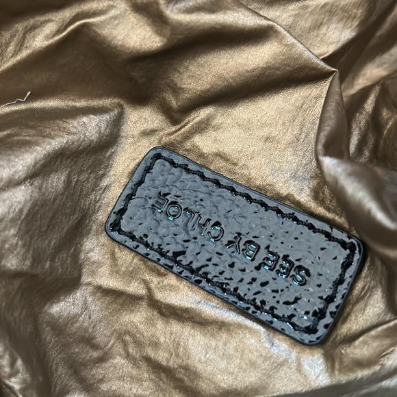 See By Chloe Gold Metallic Bag - Picture 8 of 13